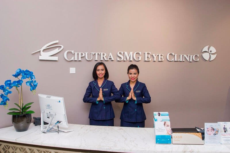 Ciputra SMG Eye Clinic Front Desk