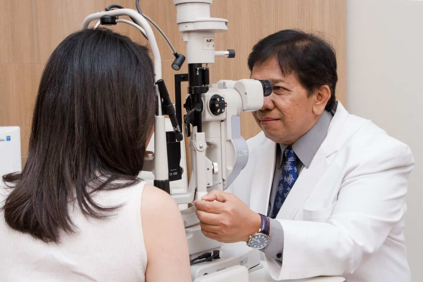 Operasi Lasik di Ciputra SMG Eye Clinic